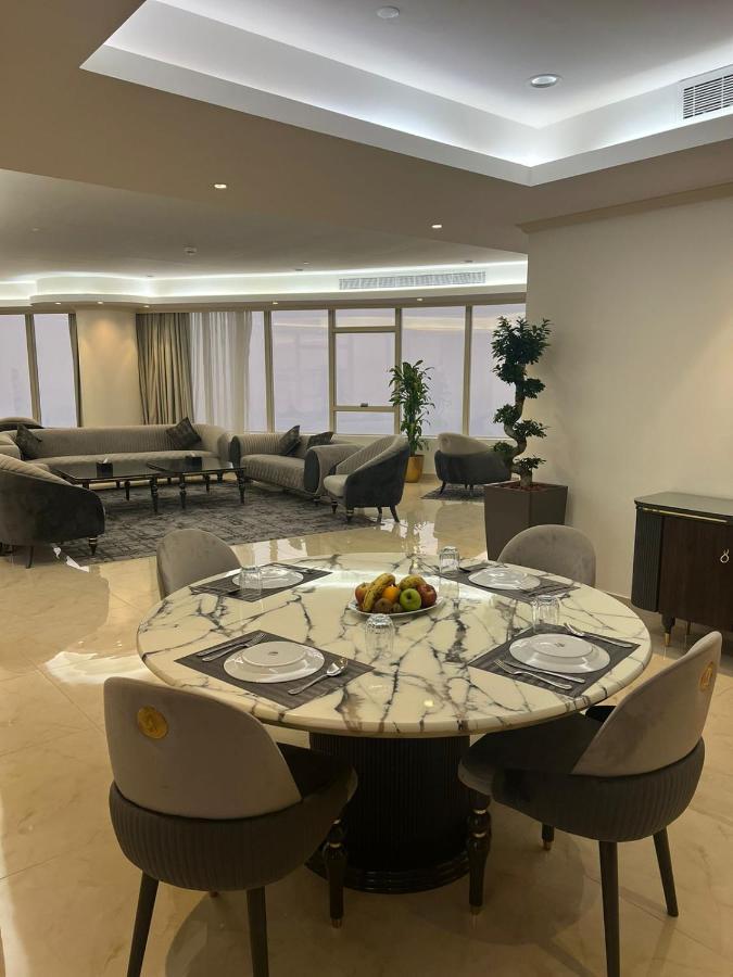 Seafront Luxury Suites Jeddah Corniche מראה חיצוני תמונה