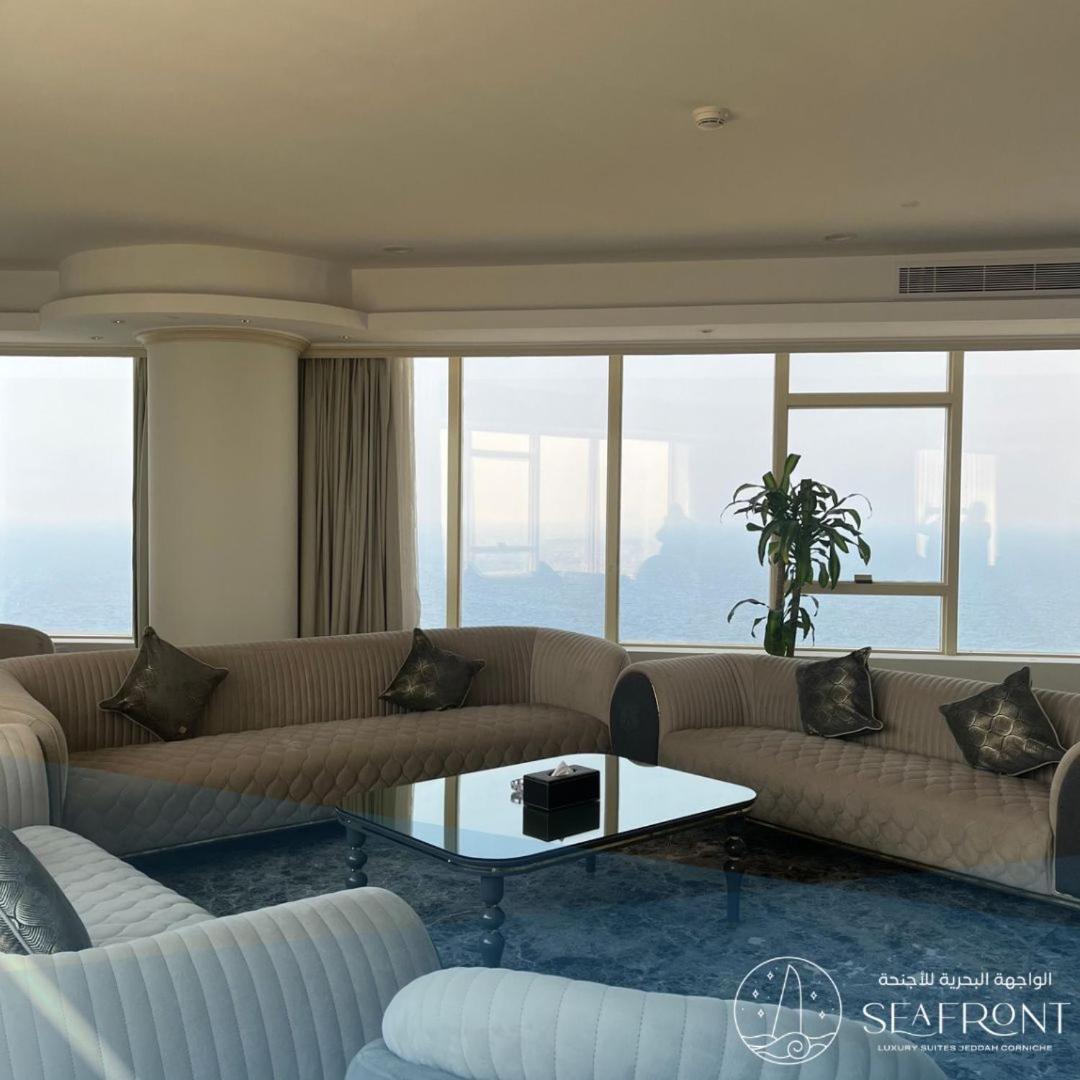 Seafront Luxury Suites Jeddah Corniche מראה חיצוני תמונה