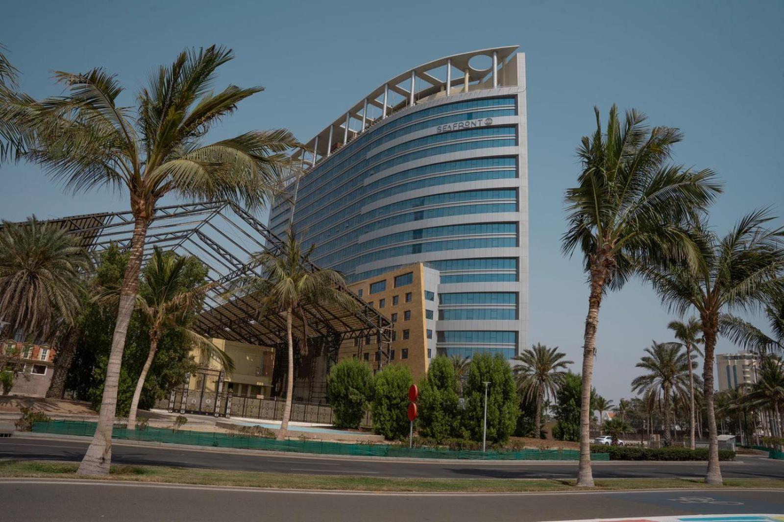 Seafront Luxury Suites Jeddah Corniche מראה חיצוני תמונה